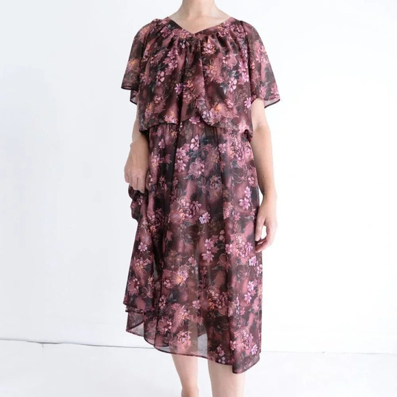 Vintage Maroon Floral Short Sleeve Flowy Midi Dress - Picture 2 of 14